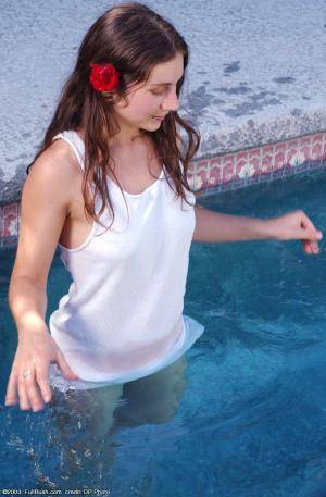 Original 672 px/ 1024 px