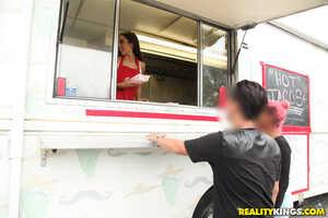 Original 1903 px/ 1269 px