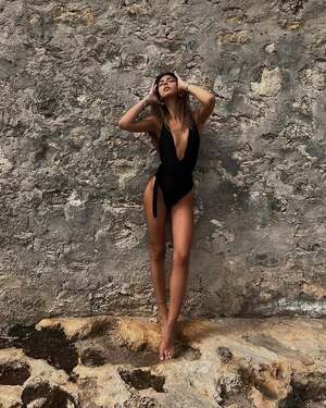 Original 640 px/ 800 px