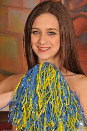 Original 1063 px/ 1600 px