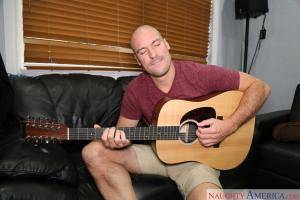 Original 2500 px/ 1667 px