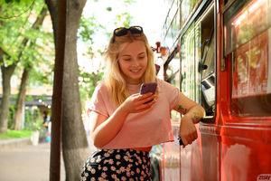 Original 1920 px/ 1277 px