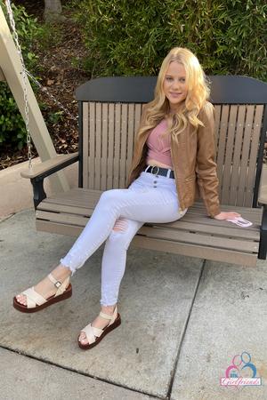 #ATKGirlfriends - Paris White