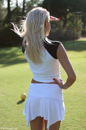 Original 853 px/ 1280 px