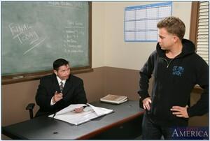 Original 850 px/ 571 px