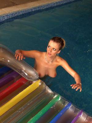 Original 768 px/ 1024 px