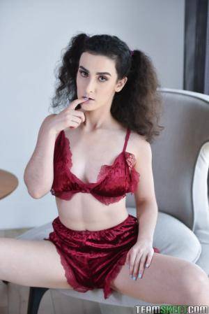 Original 855 px/ 1280 px