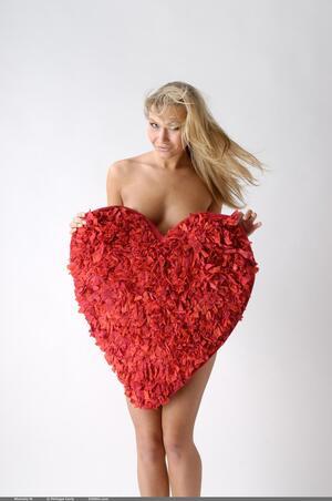 Original 1327 px/ 1999 px