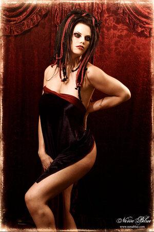 Original 851 px/ 1280 px