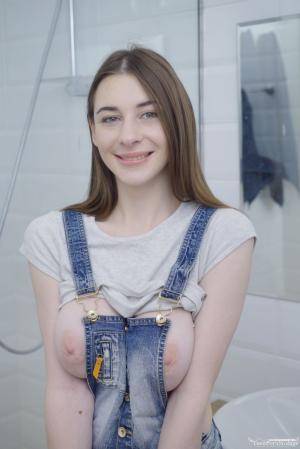 Original 855 px/ 1280 px