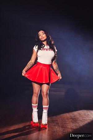 Original 2000 px/ 3000 px