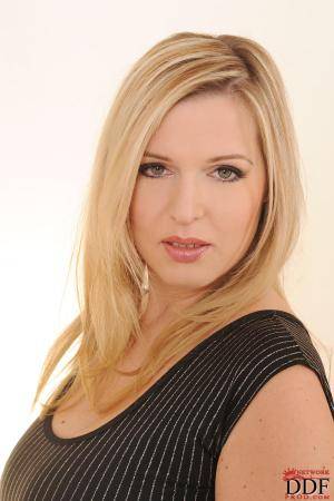 Original 1331 px/ 2000 px