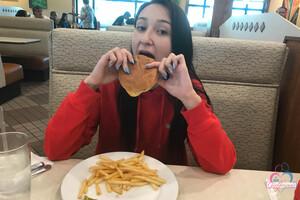 Original 3000 px/ 2000 px