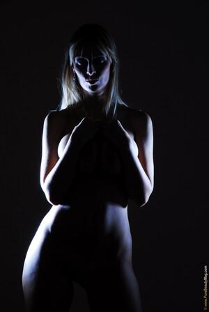 Original 2000 px/ 2988 px