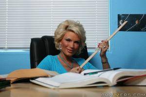 Original 900 px/ 600 px