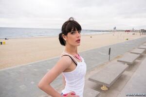 Original 1600 px/ 1067 px