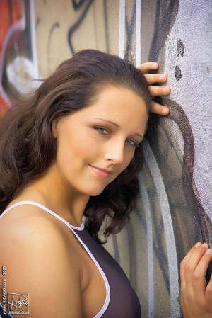 Original 750 px/ 1124 px