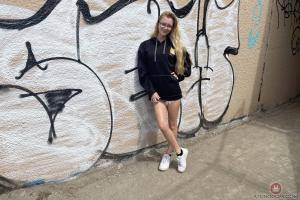 Original 3000 px/ 2000 px