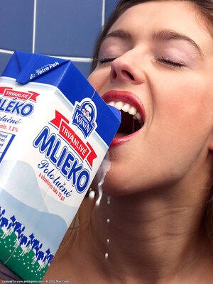 Original 768 px/ 1024 px