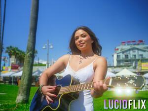 Original 3000 px/ 2252 px