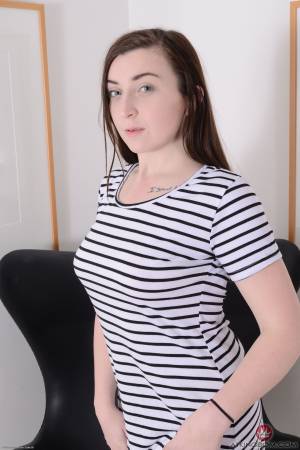 Original 2000 px/ 3000 px