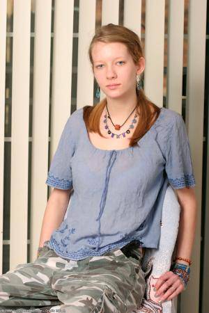 Original 682 px/ 1024 px