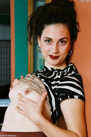 Original 683 px/ 1024 px