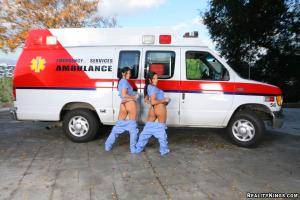 Original 900 px/ 600 px