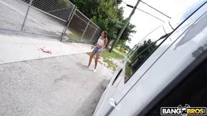 Original 1278 px/ 719 px