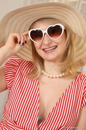 Original 4480 px/ 6720 px