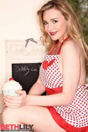 Original 768 px/ 1152 px