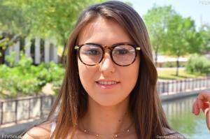 Original 1280 px/ 852 px