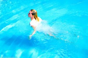 Original 1442 px/ 961 px