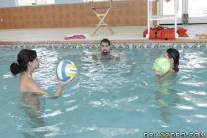 Original 900 px/ 600 px