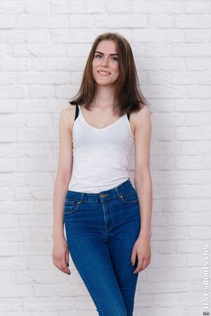 Original 3263 px/ 4895 px