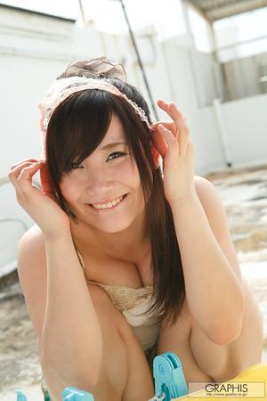 Original 853 px/ 1280 px