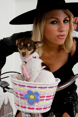 Original 1067 px/ 1600 px