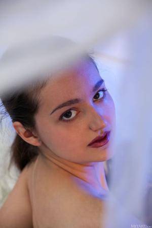 Original 854 px/ 1280 px