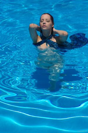 Original 1365 px/ 2048 px