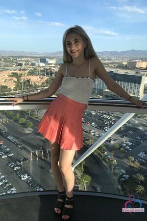 Original 2000 px/ 3000 px