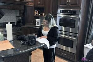 Original 3000 px/ 1996 px