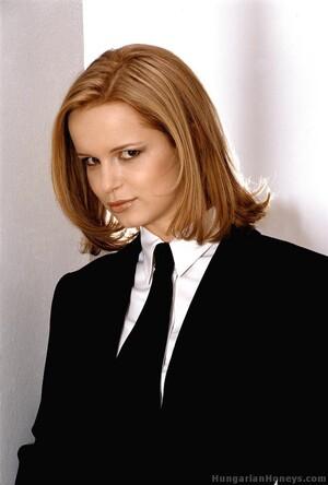 #HungarianHoneys Renata Daninsky aka Peach