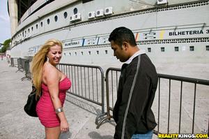 Original 3840 px/ 2552 px