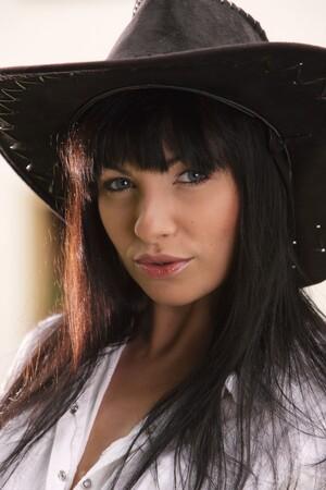 Original 3733 px/ 5600 px