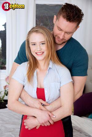 18Eighteen-Ali Novak_3000