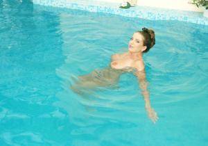 Original 1536 px/ 1077 px