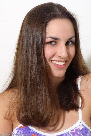 Original 683 px/ 1024 px