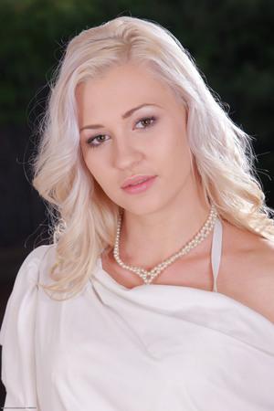 Original 1999 px/ 3000 px