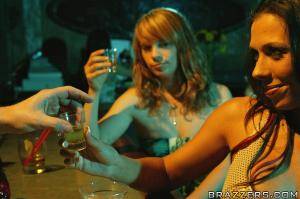 Original 900 px/ 599 px