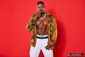 Original 2999 px/ 2000 px